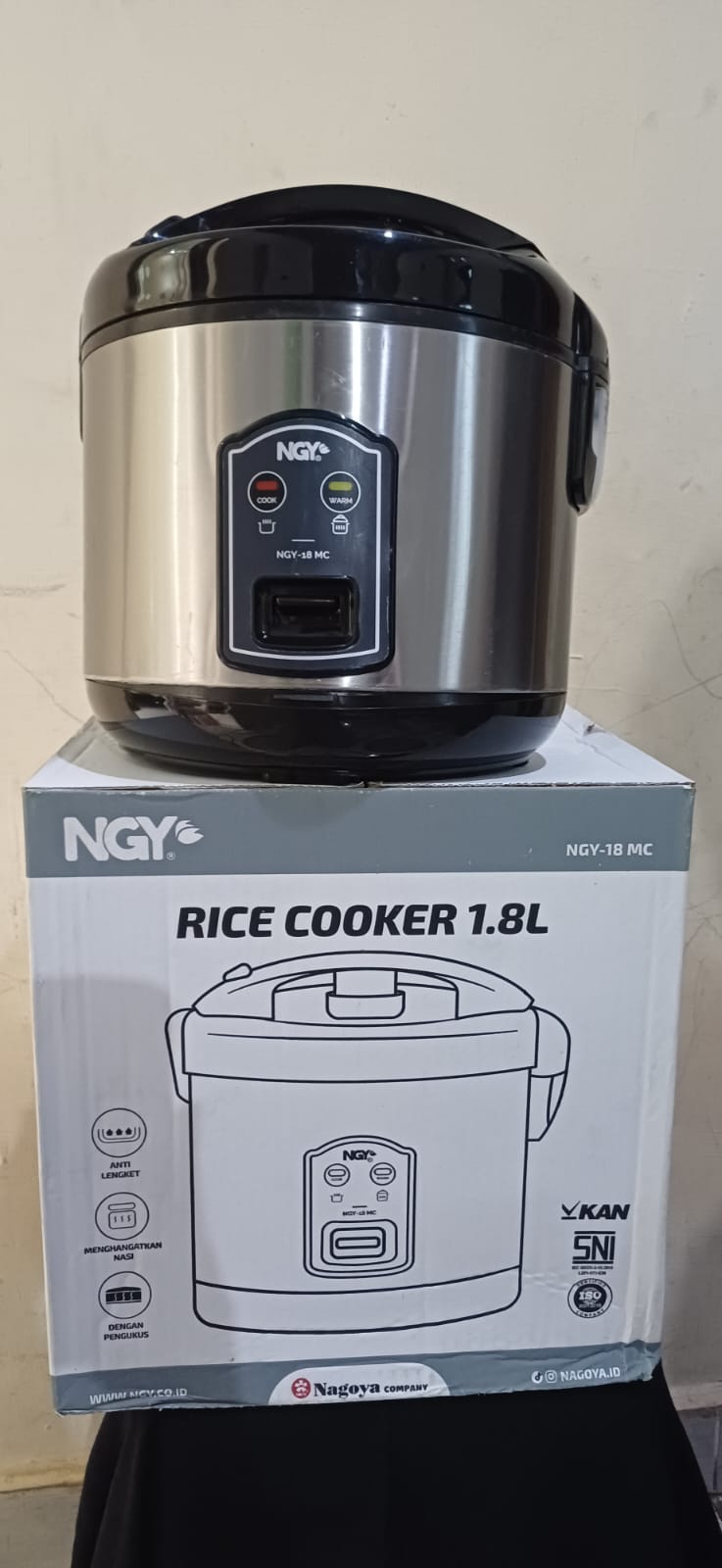 Rice Cooker NGY 1,8 L