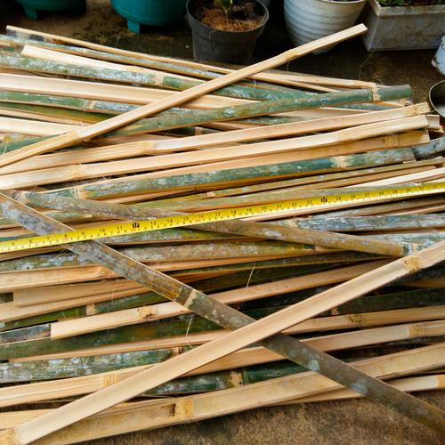 turus ajir bambu / kayu