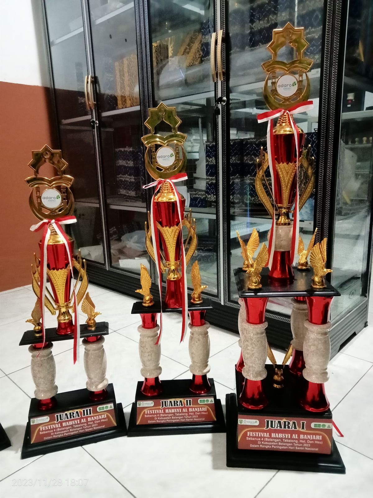trophy 1 set