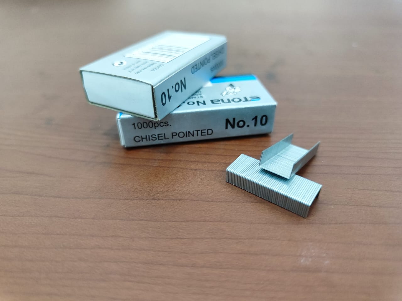 ISI STAPLES KECIL