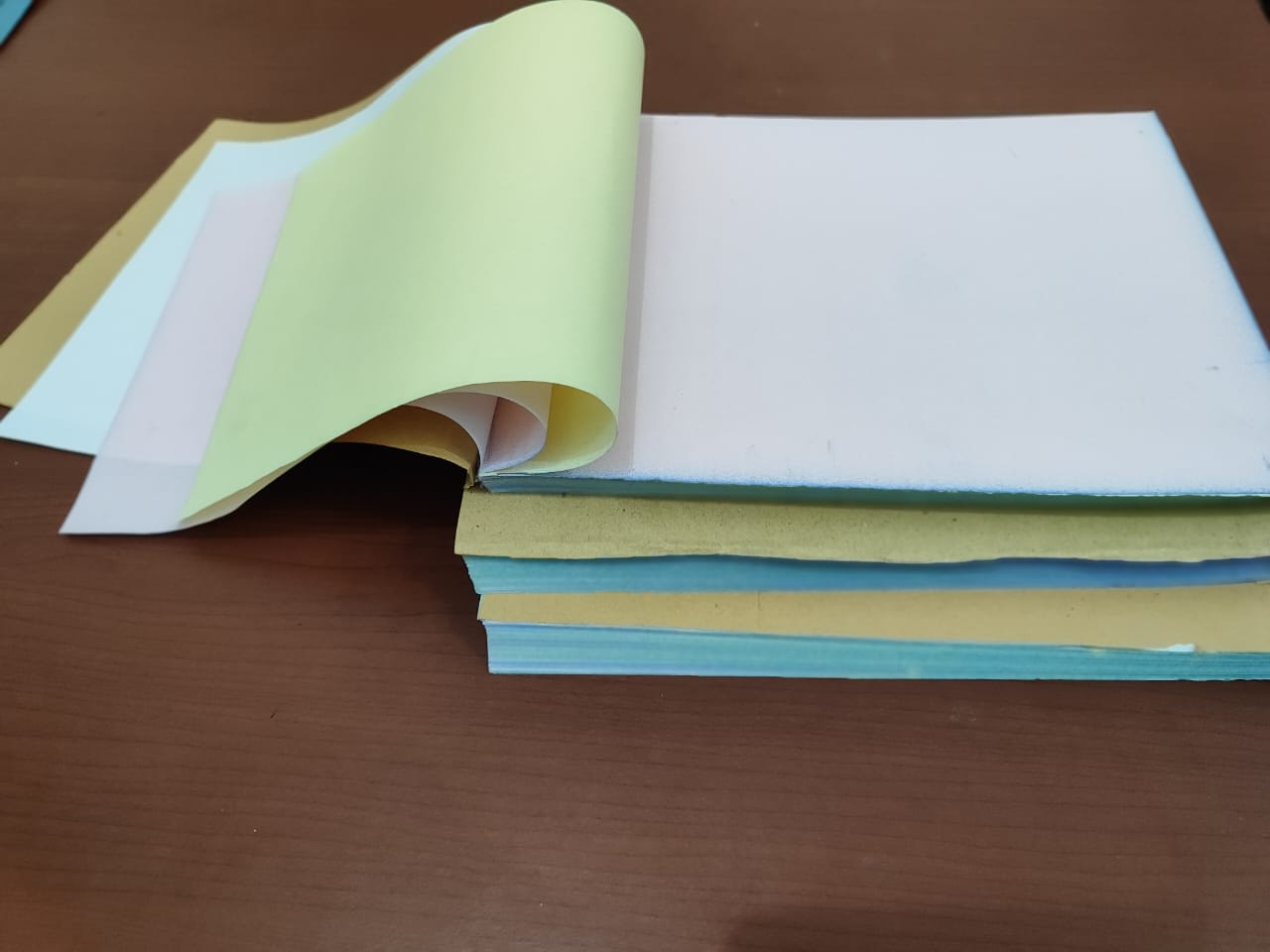 KERTAS KWITANSI 3 PLY A5