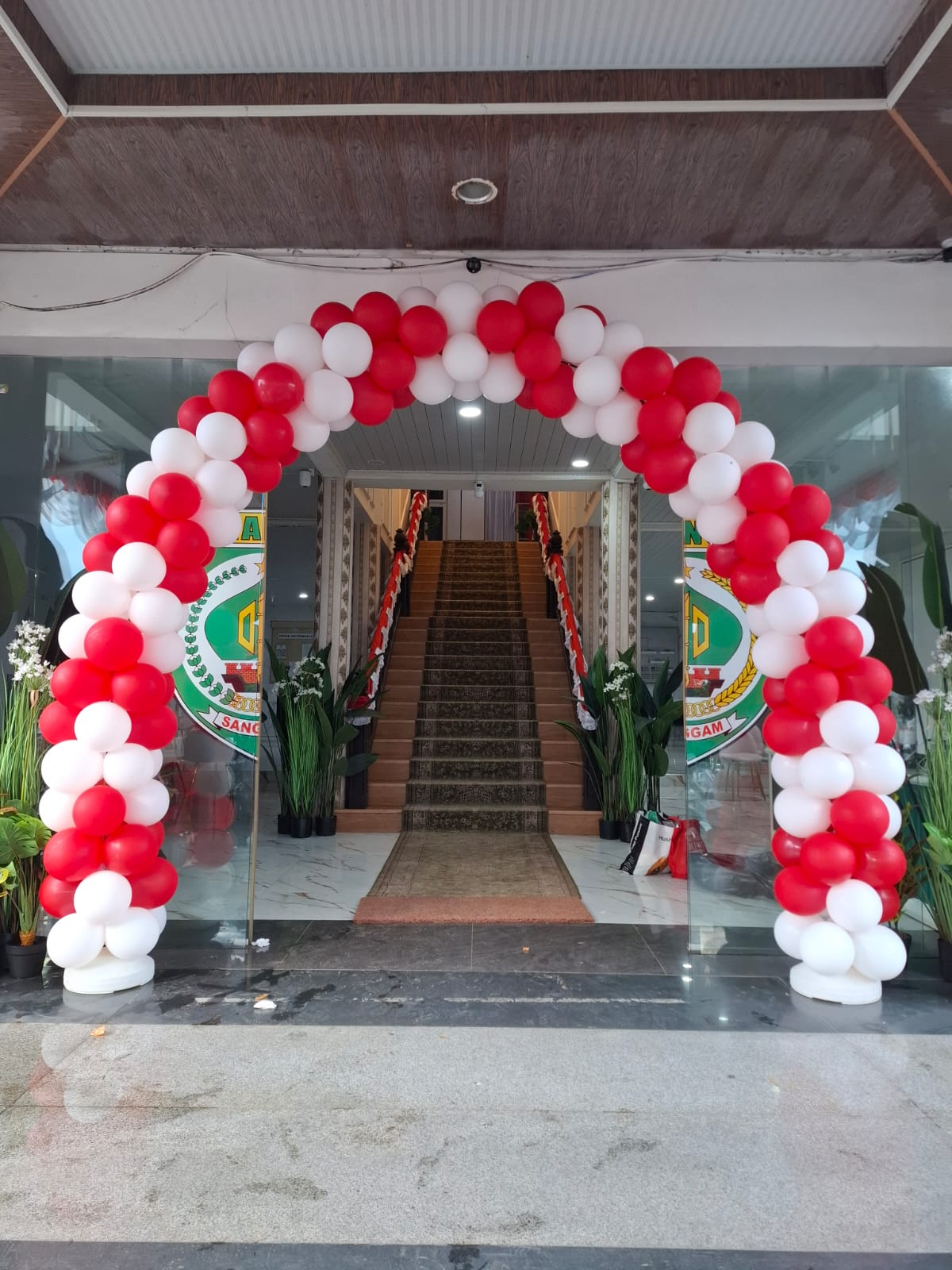 Gate Balon