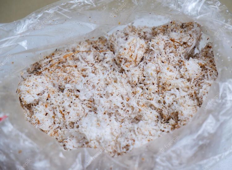 Kelapa Parut / Kelapa Kupas