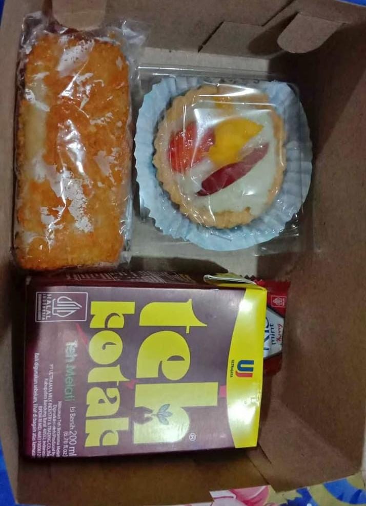 Snack box 4