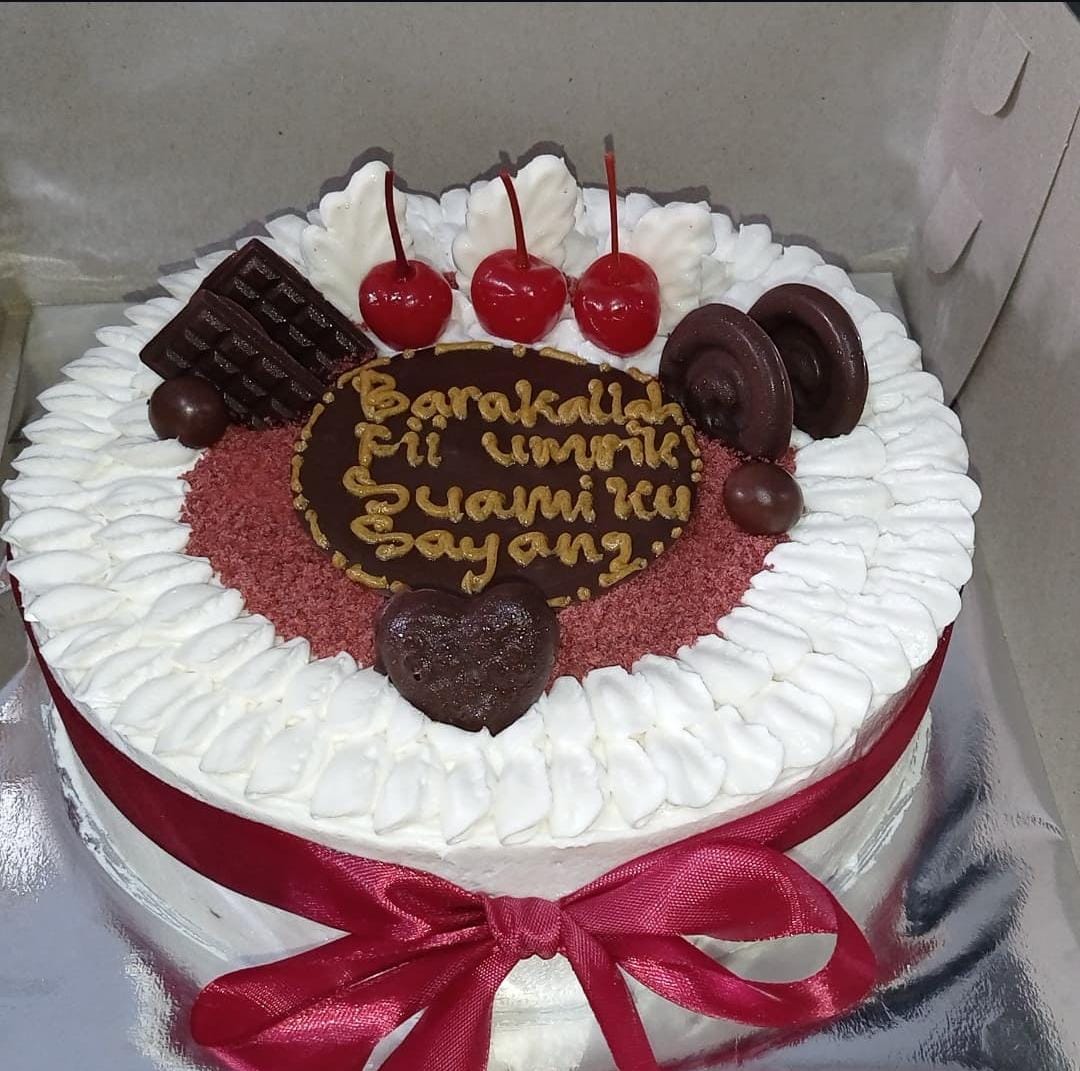 Cake ultah 