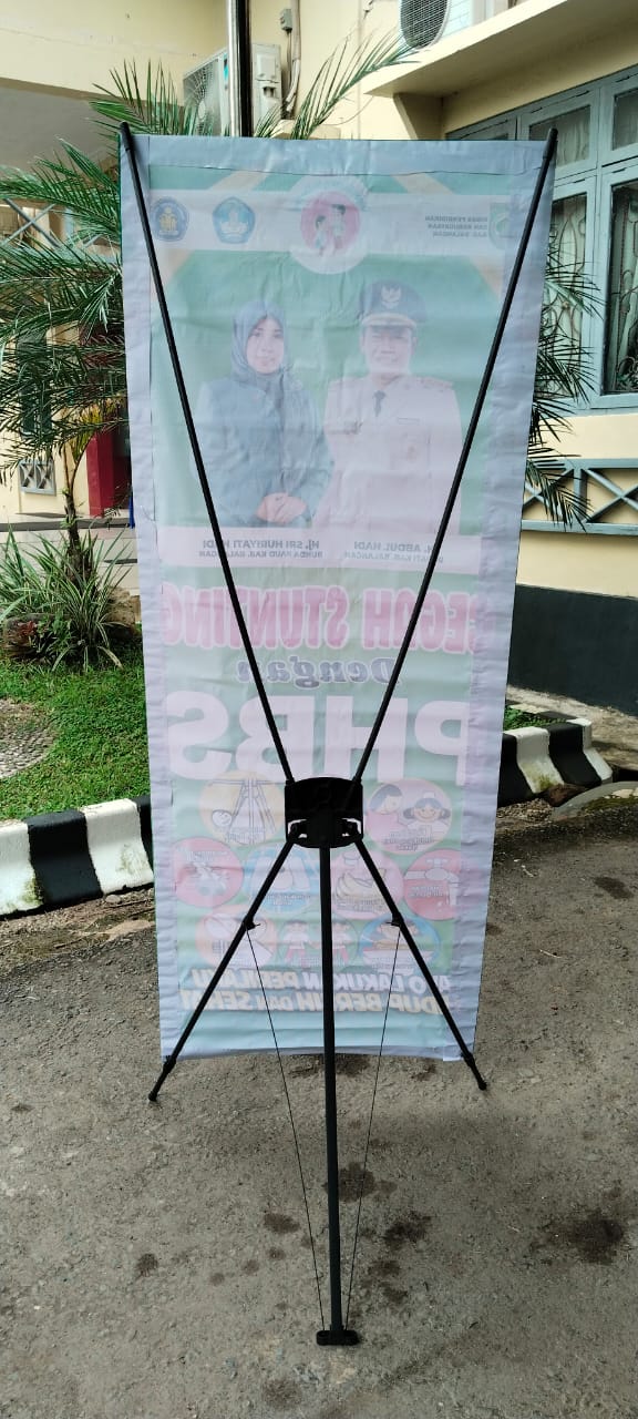 X Banner