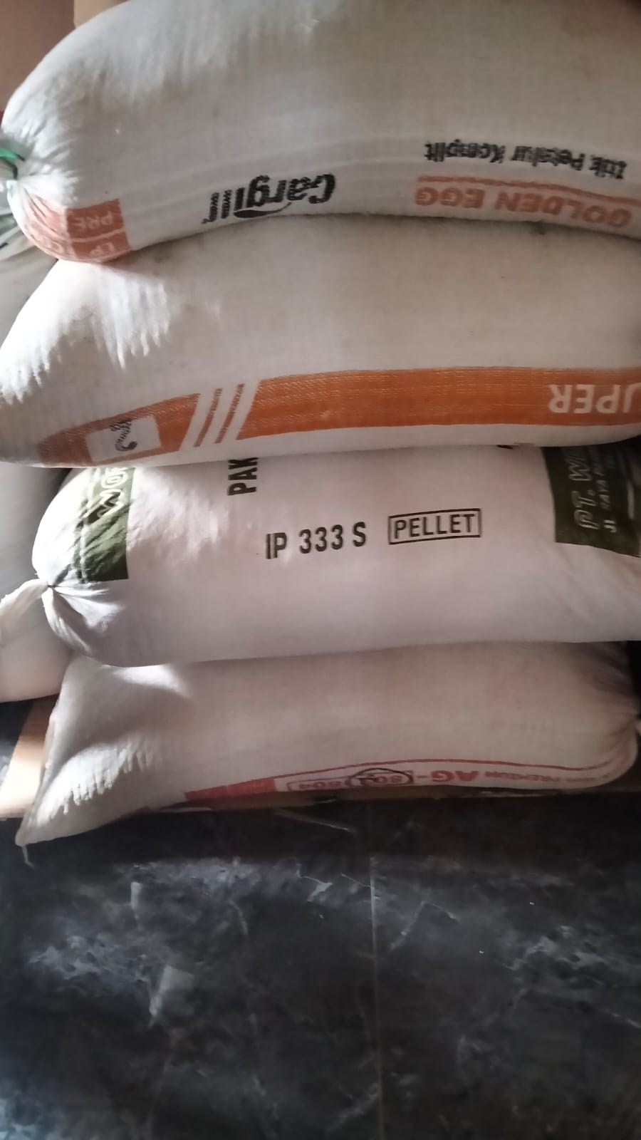 benih padi (non bibit/lokal)