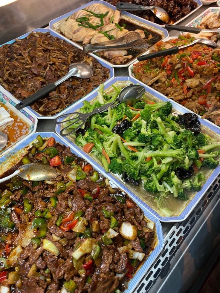 Prasmanan Istimewa Makan, Snack dan Buah