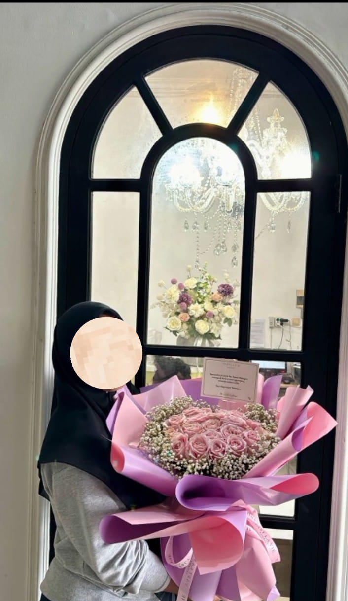 Jasa Pihak Ketiga Pembuatan Bucket Bunga