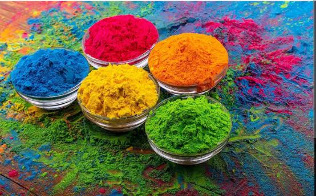 Holi powder warna warni