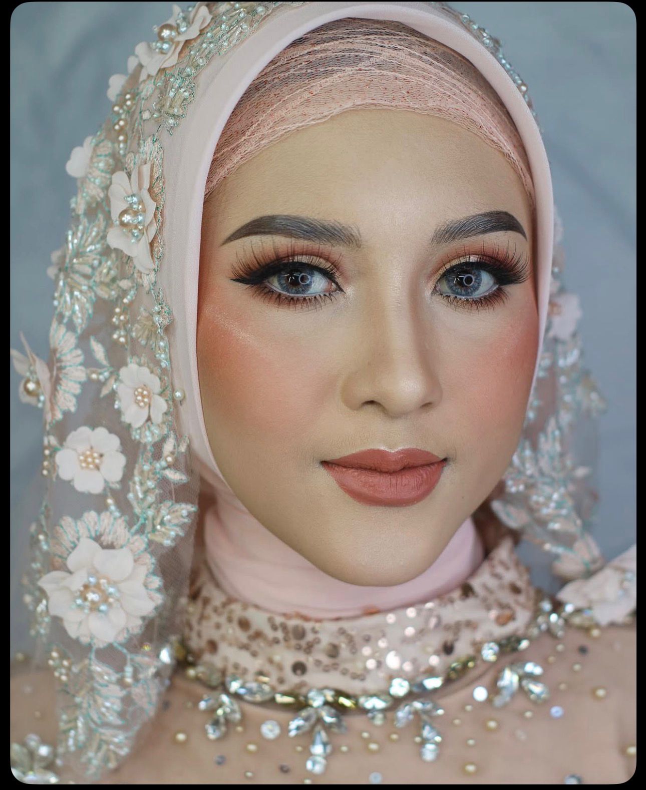 Make up/Tata Rias Hari-Hari Tertentu