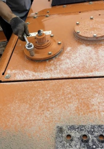 Pemeliharaan excavator zx210 5G