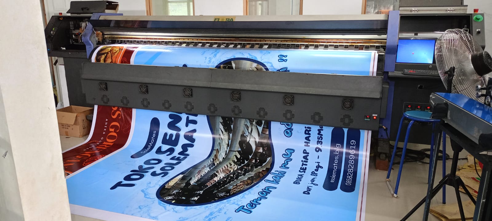 SPANDUK 1x4 mtr 280gsm