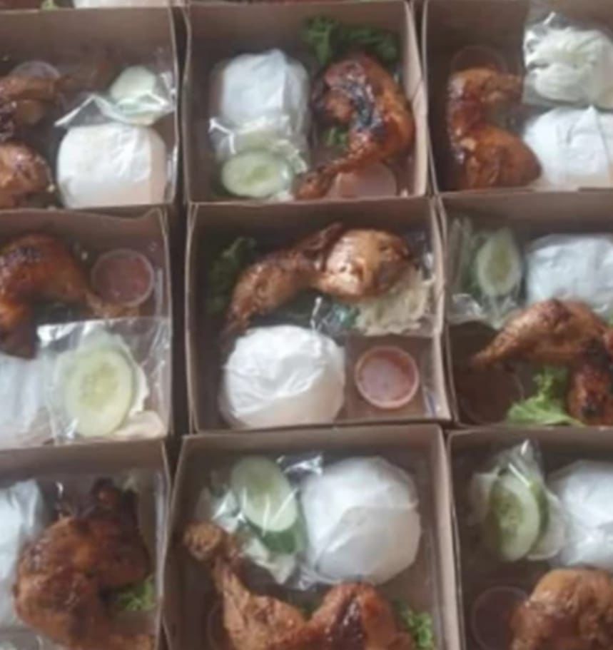 Nasi kotak ayam bakar