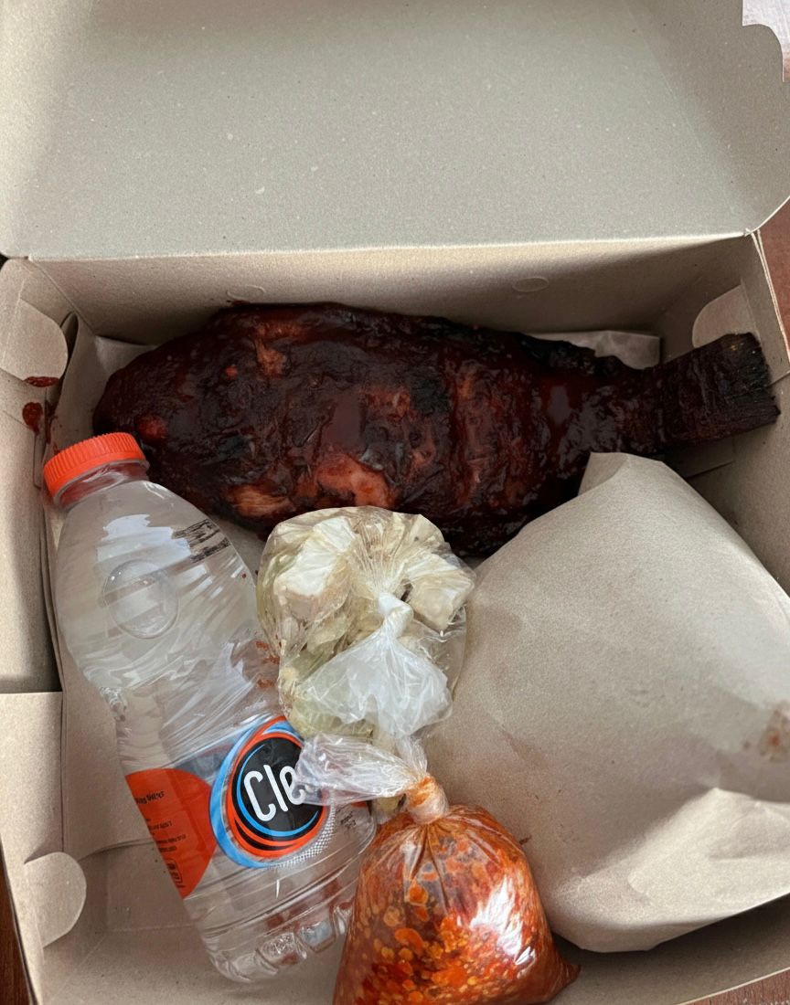 Nasi kotak nila bakar