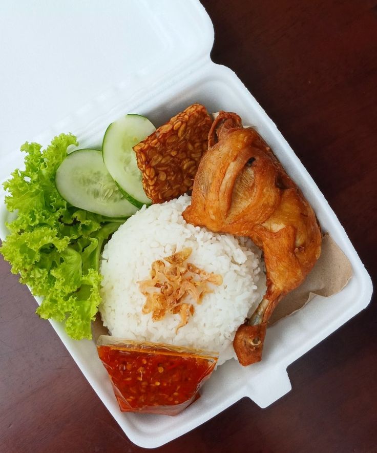 Paket hemat nasi kotak