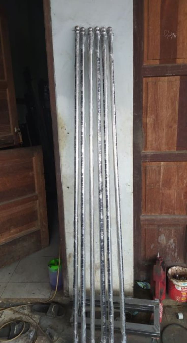 Tiang Bendera / Tiang umbul-umbul