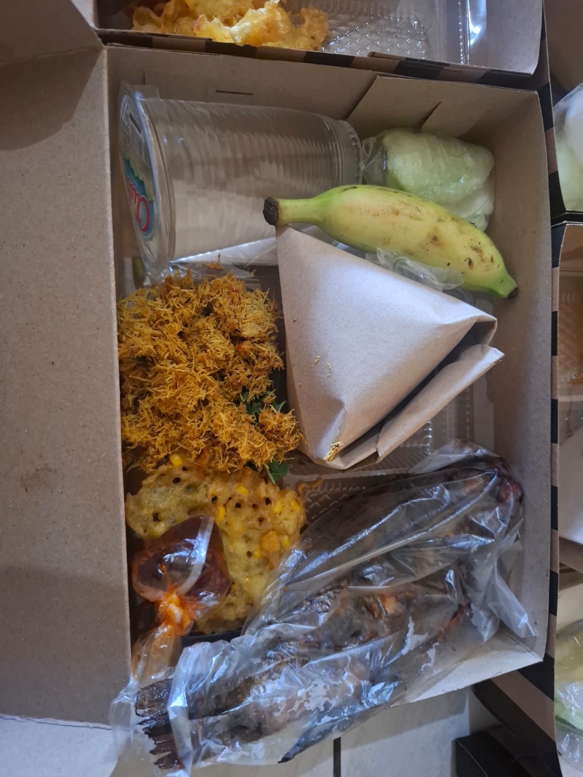 Kotakan (Makan + Minuman + Buah)