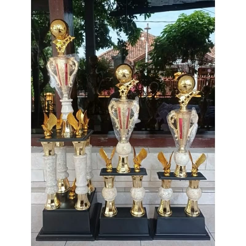 PIALA / TROPHY SET