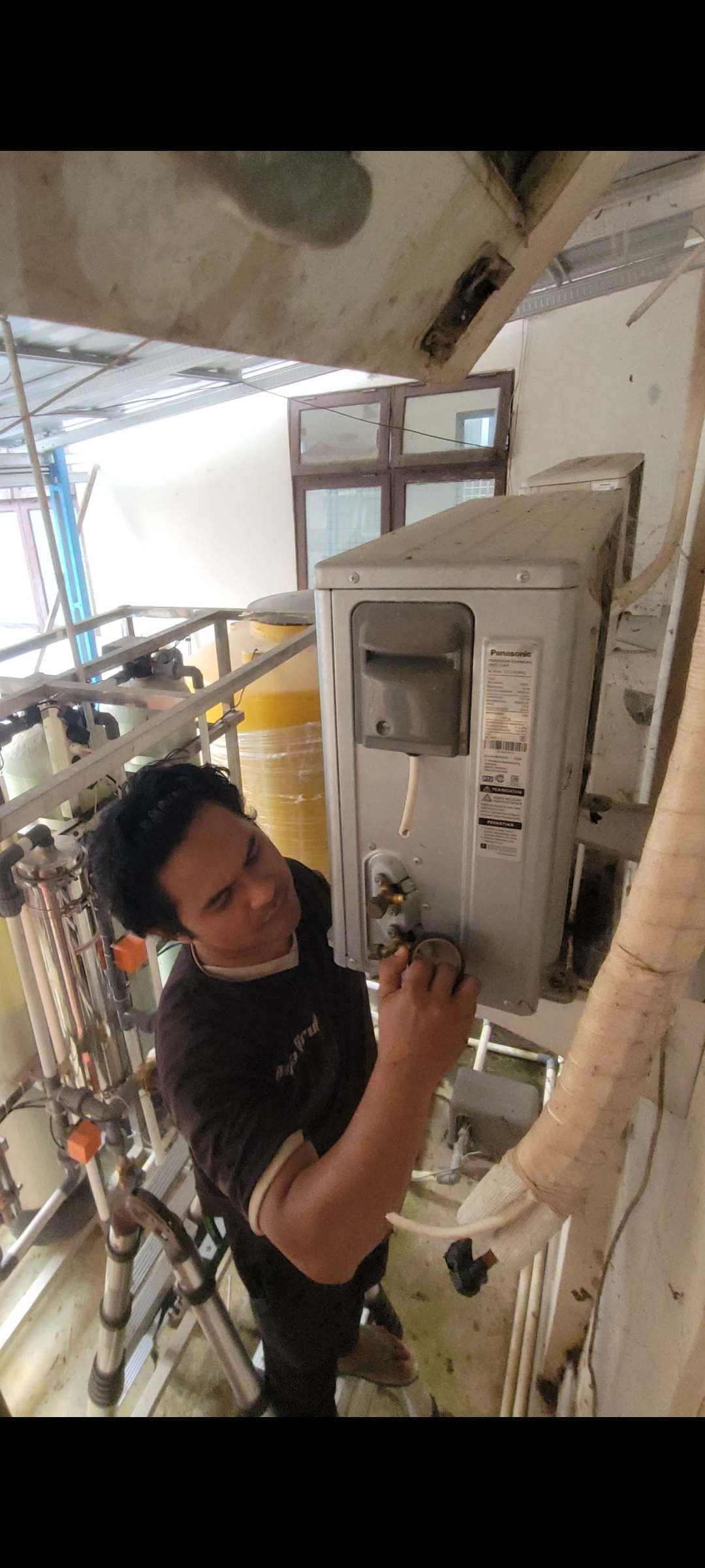 Bongkar AC