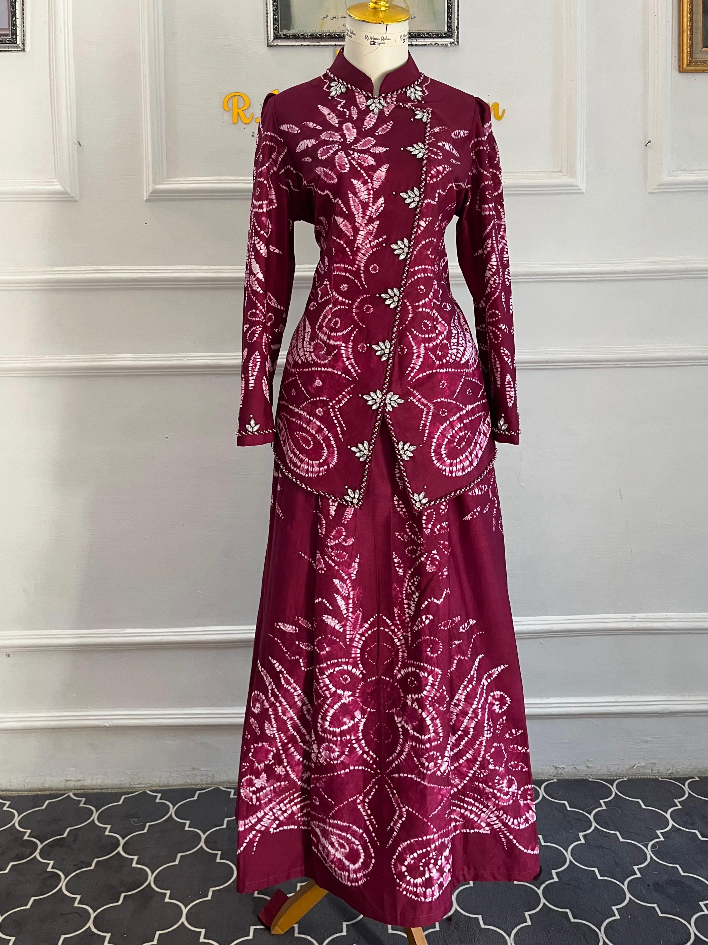 Jasa jahit baju dan rok sasirangan pink dengan payet