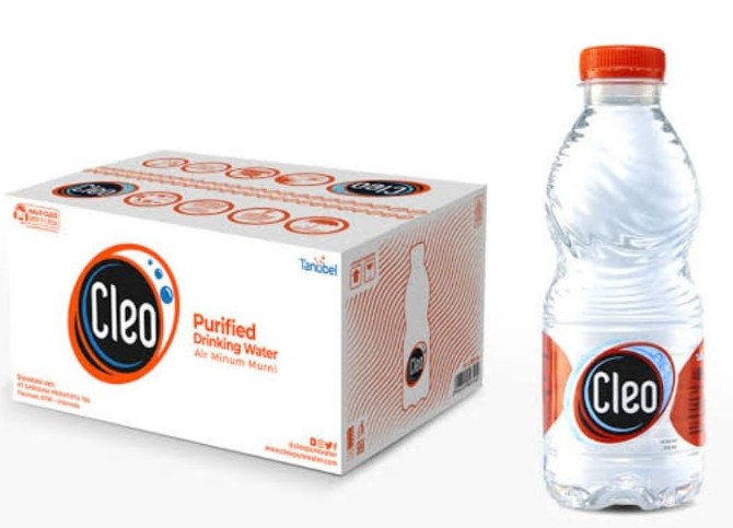 Air Minum Cleo Botol 330 ml